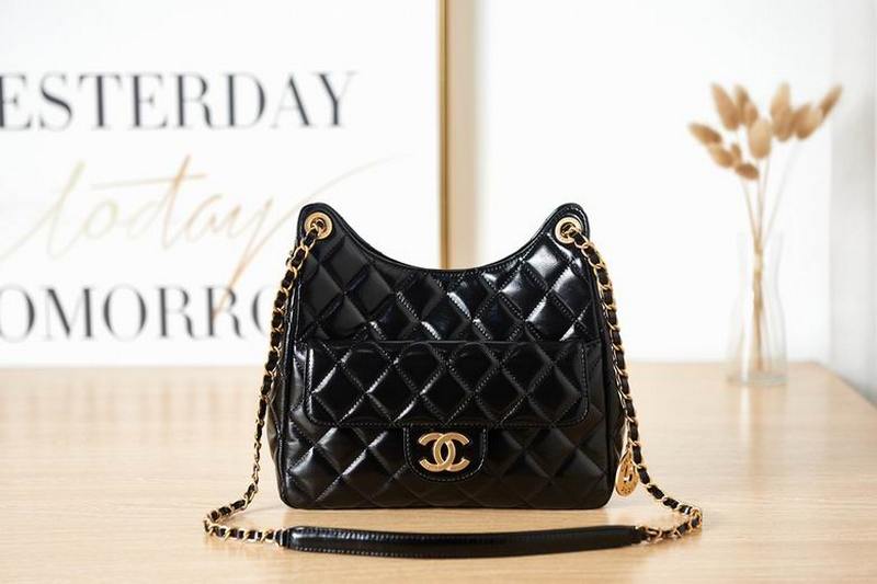 Chanel Handbags 610